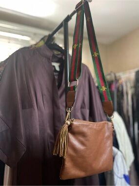 Brown Leather Crossbody Bag with Embroidered Strap
